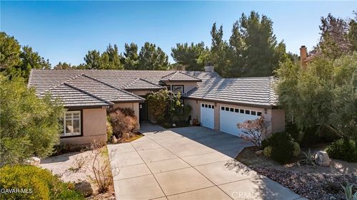 41154 Heights Dr, Palmdale, CA, 93551-2780 | Card Image