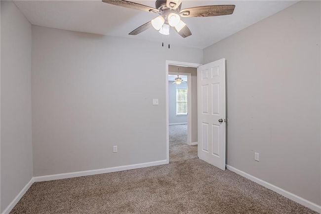 477 Victoria Rd, House other with 3 bedrooms, 2 bathrooms and 4 parking in Woodstock GA | Image 12
