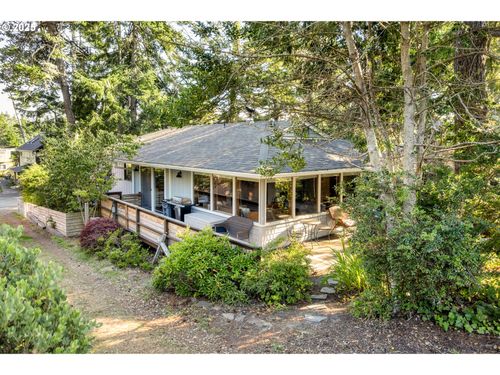 796 Madrona St, Manzanita, OR, 97130-9048 | Card Image