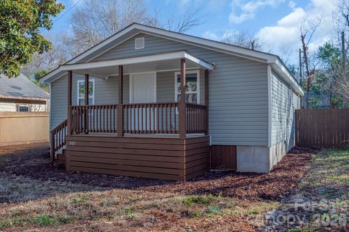 401 Golf Course Rd, Winnsboro, SC, 29180-7081 | Card Image