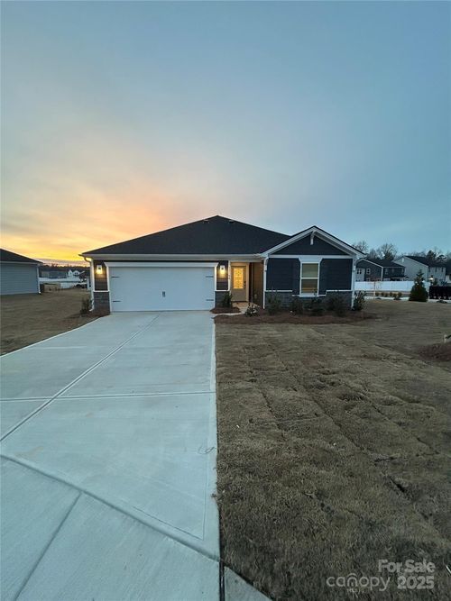 12508 Forager Pl, Midland, NC, 28107-0140 | Card Image