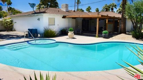 494 N Monterey Rd, Palm Springs, CA, 92262-6567 | Card Image