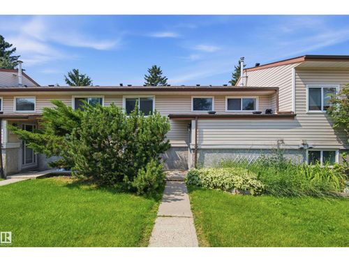 1749 Lakewood Road South Nw, Edmonton, AB, T6K3B8 | Card Image