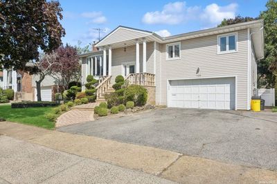 758 Turf Road, House other with 4 bedrooms, 3 bathrooms and null parking in North Woodmere NY | Image 3