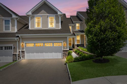 45-45 Winding Ridge Way, Danbury, CT, 06810-5253 | Card Image