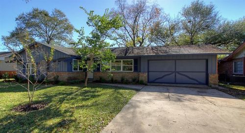5611 Arboles Dr, Houston, TX, 77035-2613 | Card Image