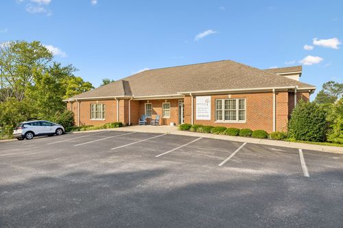 106 Duke St, Ashland City, TN, 37015-1514 | Card Image