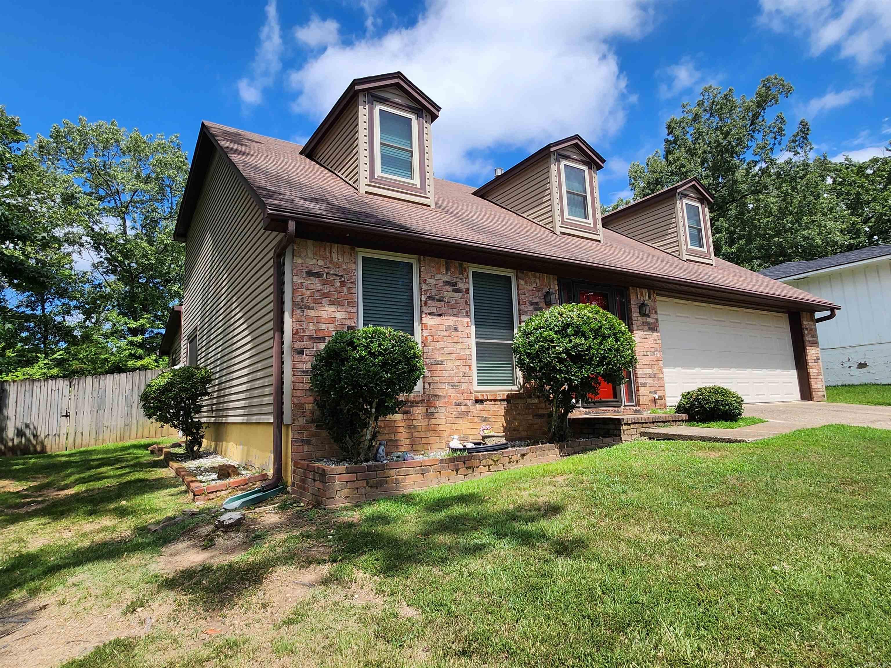 Duke Ct, Little Rock, AR 72204