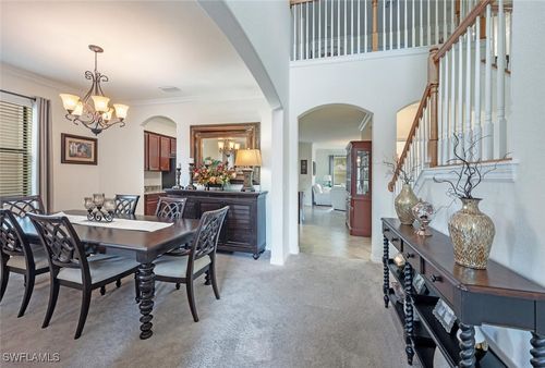 9425 Glenforest Dr, NAPLES, FL, 34120-5348 | Card Image
