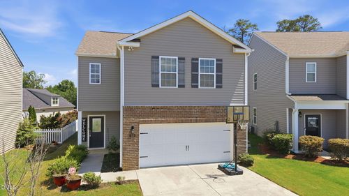 559 Golden Villas Dr, Rocky Mount, NC, 27804-5931 | Card Image