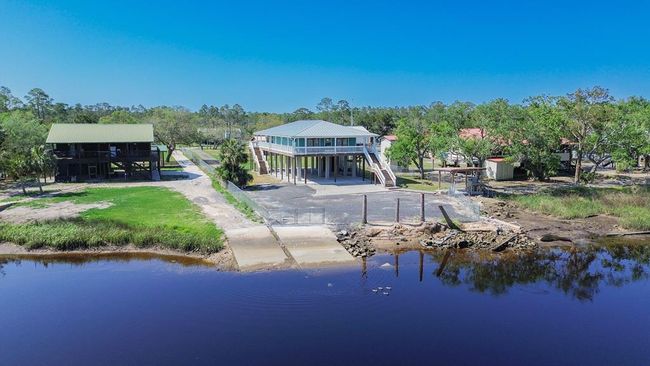 340 Sw 470 Th Ave, House other with 3 bedrooms, 2 bathrooms and null parking in Steinhatchee FL | Image 55