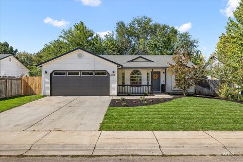 1005 S S Bonneville Dr, Nampa, ID, 83686 | Card Image