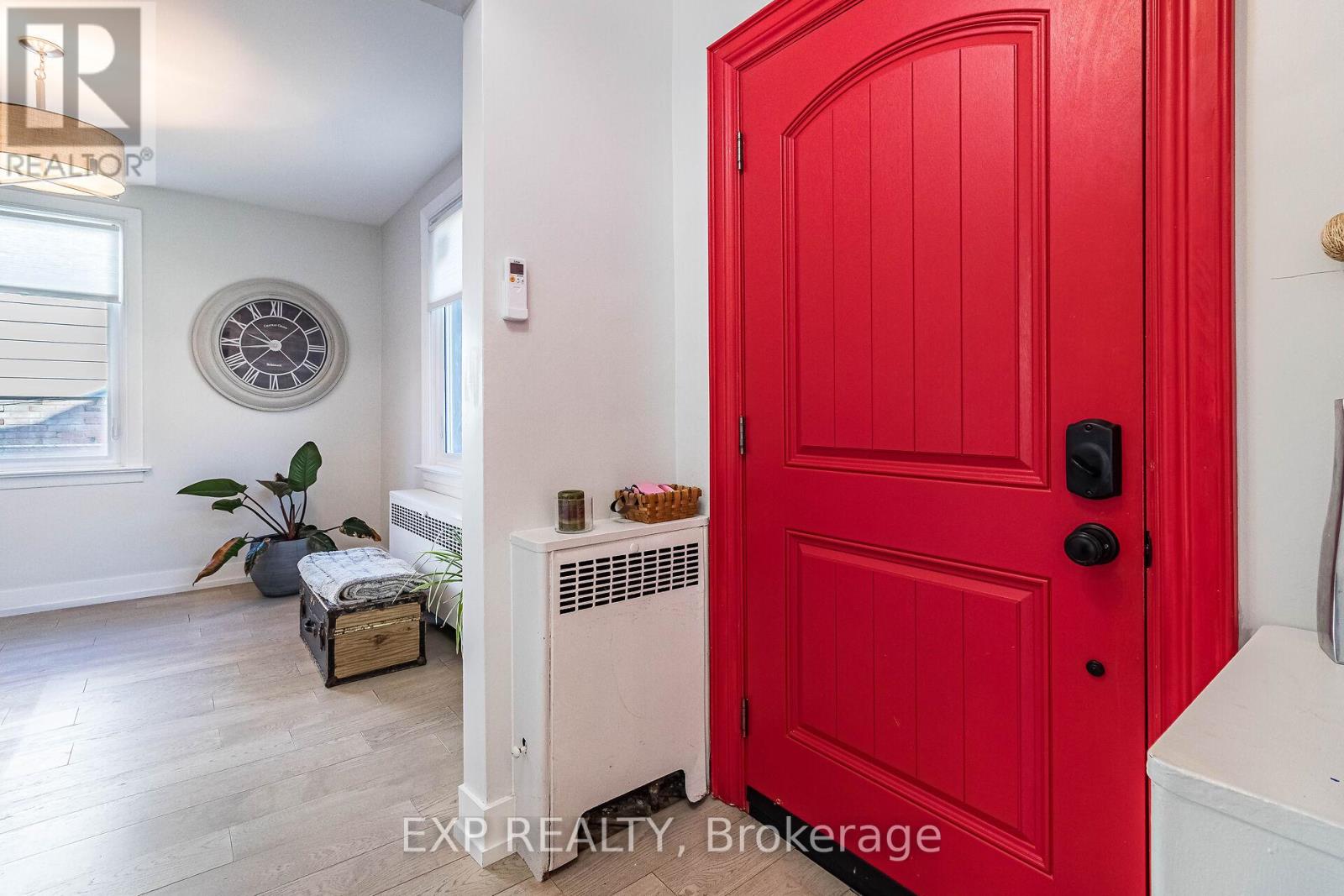 Residential Lease in Toronto (Weston) 3