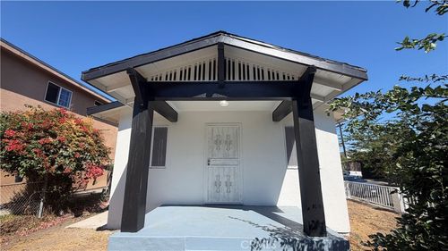 5620 Fortuna, Los Angeles, CA, 90011 | Card Image