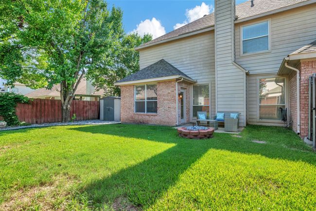 quiet cul-de-sac living | Image 33
