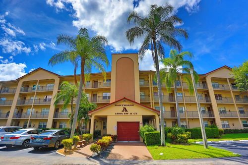 307-13001 Sw 11th Ct, Pembroke Pines, FL, 33027-2104 | Card Image