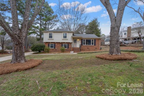 10932 Osprey Dr, Charlotte, NC, 28226-4688 | Card Image