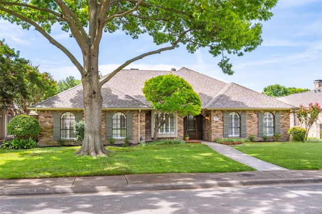 6910 Flintcove Dr, House other with 4 bedrooms, 3 bathrooms and null parking in Dallas TX | Image 40