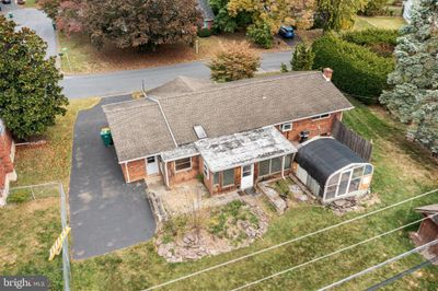 7106 Heather Road, House other with 3 bedrooms, 1 bathrooms and null parking in MACUNGIE PA | Image 3