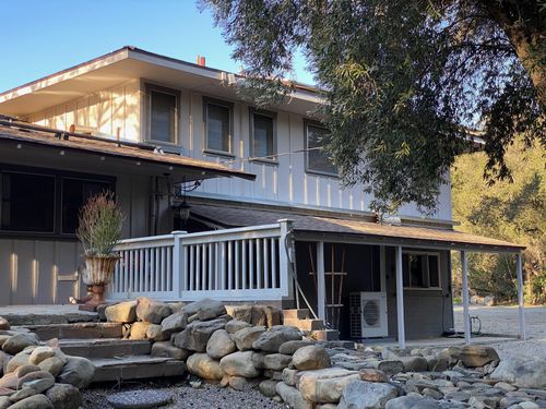 1073 Shippee Ln, Ojai, CA, 93023-9361 | Card Image