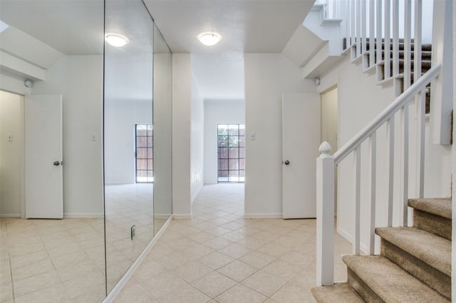 APT-101 - 3817 Rawlins St, Condo with 2 bedrooms, 3 bathrooms and null parking in Dallas TX | Image 6