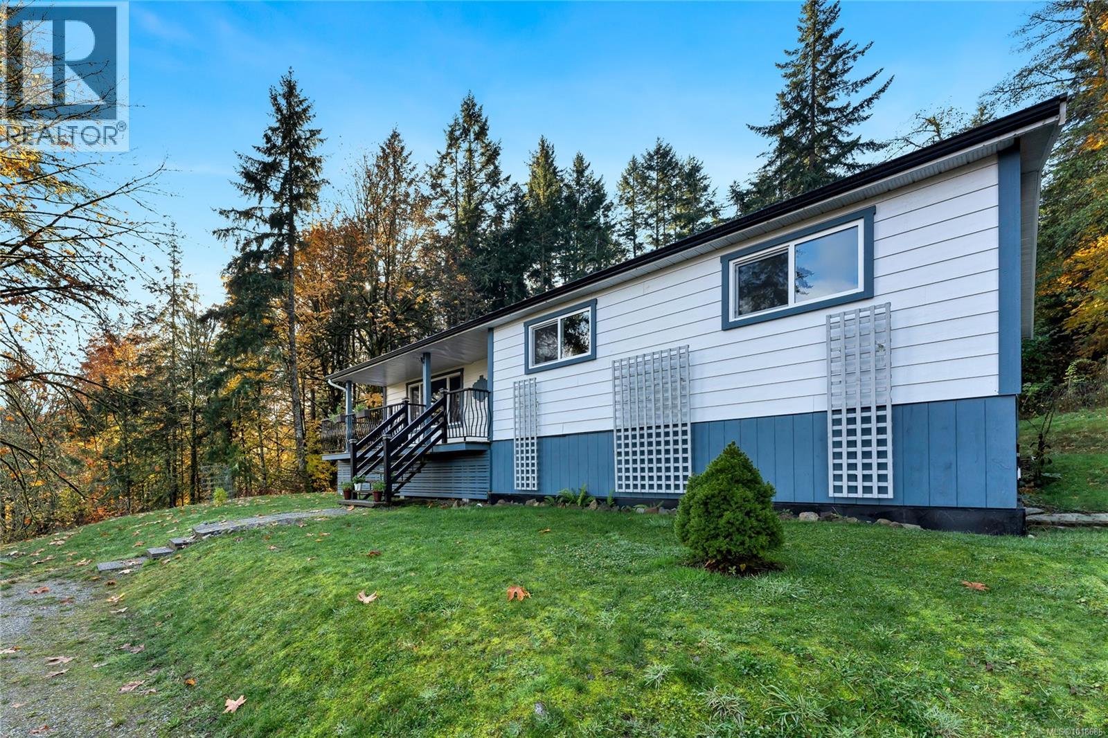 Residential in Salt Spring 3