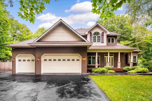 1525 Evergreen Dr, Cloquet, MN, 55720 | Card Image