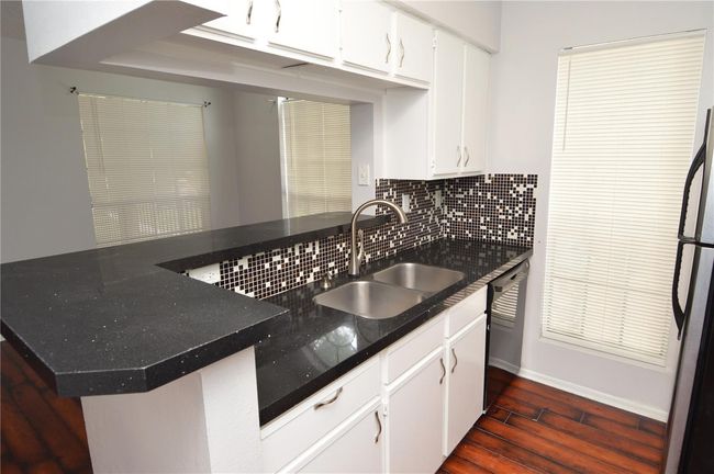 UNIT-204 - 8605 Mallard Reserve Dr, Condo with 2 bedrooms, 2 bathrooms and null parking in TAMPA FL | Image 9