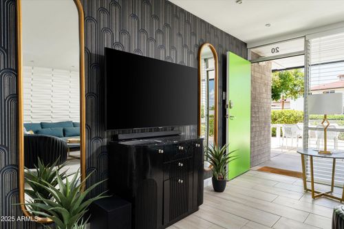 20-7601 E 2nd St, Scottsdale, AZ, 85251-5742 | Card Image