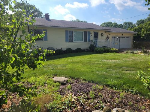 3779 S Hametown Rd, Norton, OH, 44203-5467 | Card Image