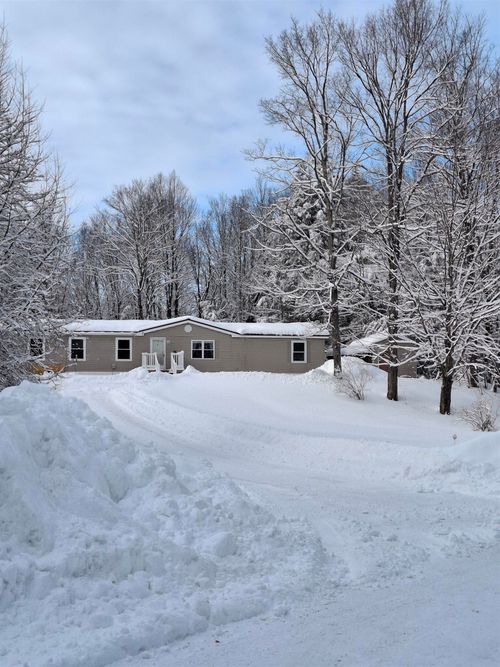 46 Hidden Valley Rd, Fairfax, VT, 05454-9683 | Card Image