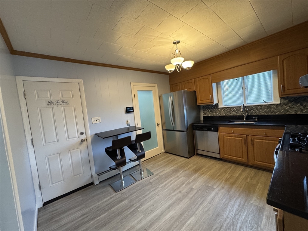Residential Lease in Boston 4