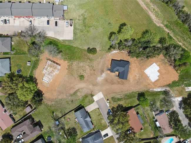 2318 Progress Dr, House other with 3 bedrooms, 2 bathrooms and 2 parking in Brenham TX | Image 16