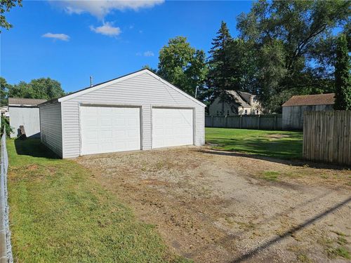 1033 Portland Ave, Saint Paul Park, MN, 55071-1432 | Card Image