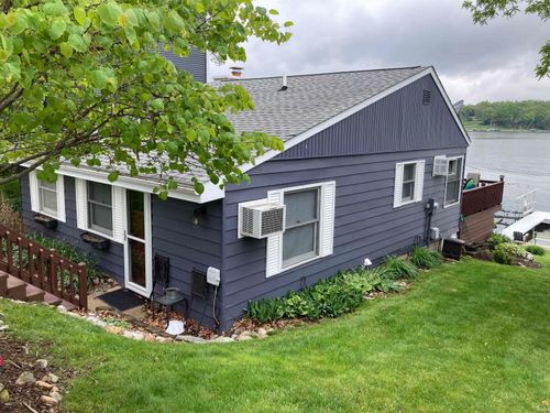 375 Lane 221b Hamilton Lk, Hamilton, IN, 46742-9225 | Card Image