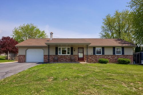 17 S Hollander Rd, Gordonville, PA, 17529-9732 | Card Image