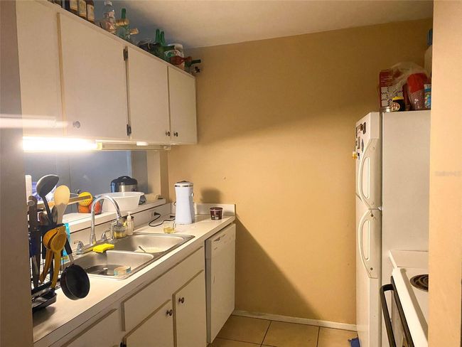 APT-3-302 - 4000 Sw 23 Rd St, Condo with 1 bedrooms, 1 bathrooms and null parking in GAINESVILLE FL | Image 4
