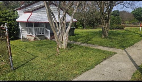 3713 Chestnut Ave, Newport News, VA, 23607-3238 | Card Image