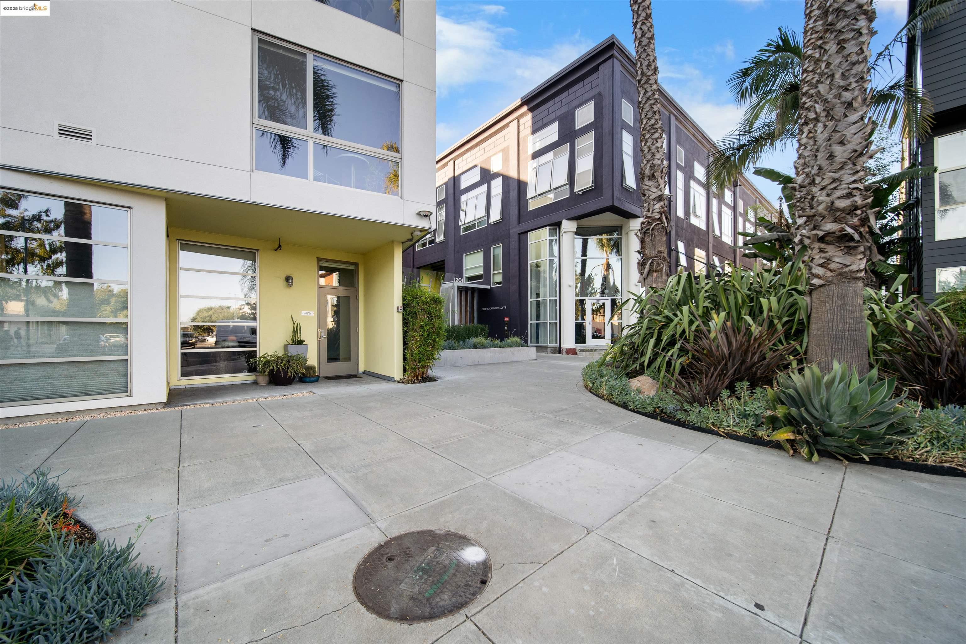 Residential in Oakland 4