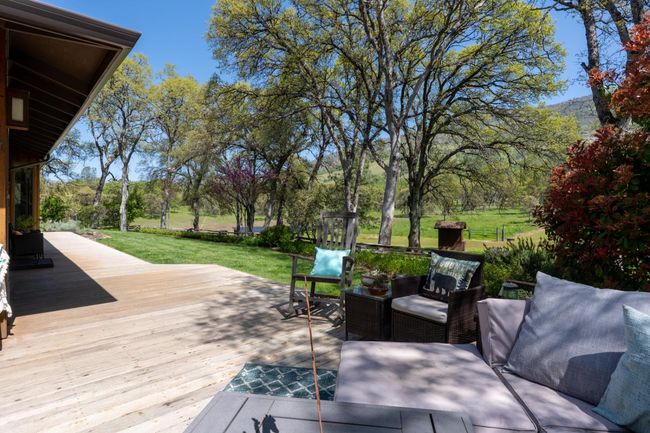 6879 State Highway 49 N, House other with 3 bedrooms, 3 bathrooms and null parking in Mariposa CA | Image 18