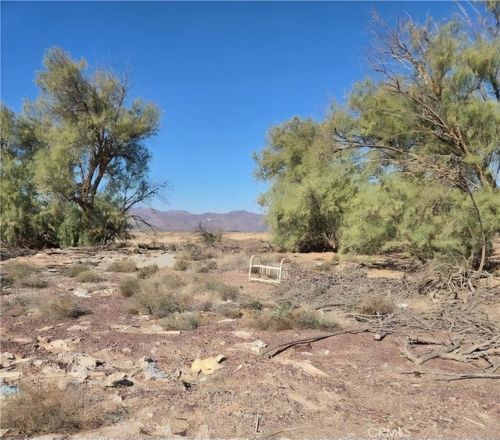 50677 National Trails Hwy, Newberry Springs, CA, 92365-9251 | Card Image
