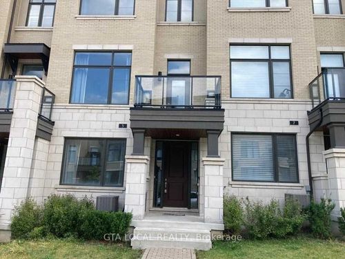 5 Aylin Cres, Vaughan, ON, L6A4Z8 | Card Image