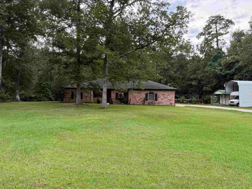 4645 Woodhaven St, Vidor, TX, 77662-8258 | Card Image