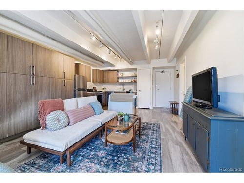 207-1495 Vrain St, Denver, CO, 80204-1349 | Card Image