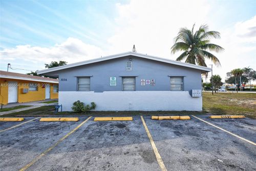 1-4-3036 Nw 2nd St, Pompano Beach, FL, 33069-2527 | Card Image