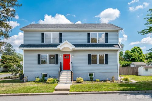 24 Savoy St, Colonia, NJ, 07067-1833 | Card Image