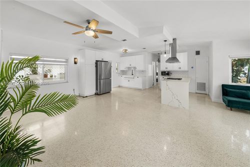 3130 Sw 27th Ter, Miami, FL, 33133 | Card Image