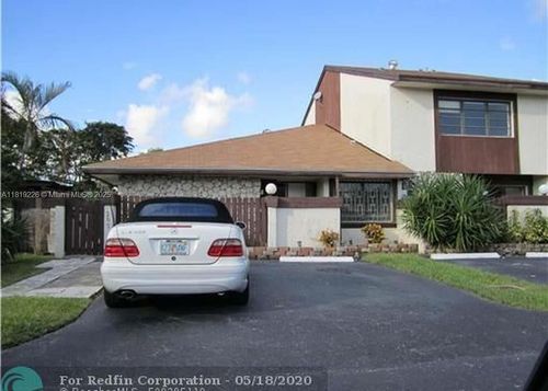 267-267 Ne 201st Ter, Miami, FL, 33179-2950 | Card Image