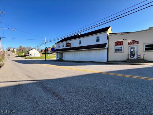 20 W Main St, Richmond, OH, 43944-7854 | Card Image