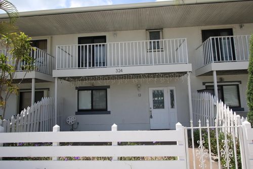 13-324 W Pine St, Lantana, FL, 33462-3170 | Card Image